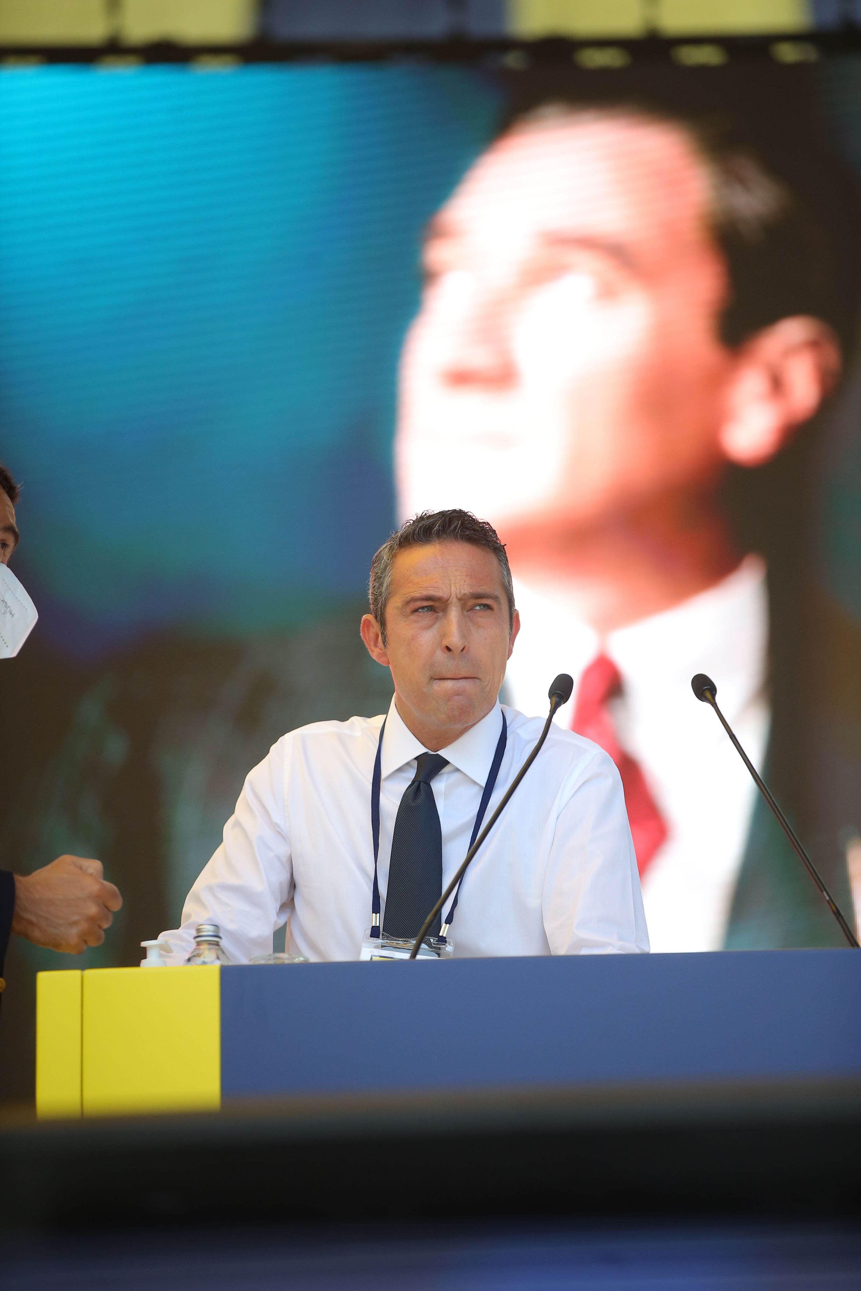 Fenerbahçe kongresinden fotoğraflar