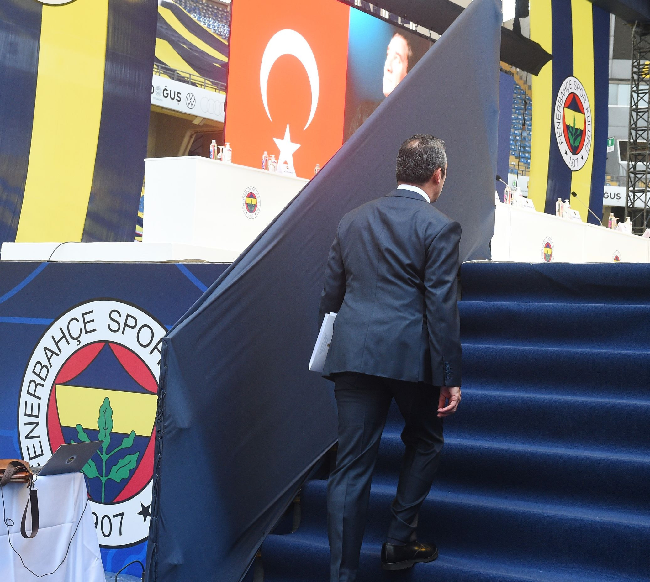 Fenerbahçe kongresinden fotoğraflar