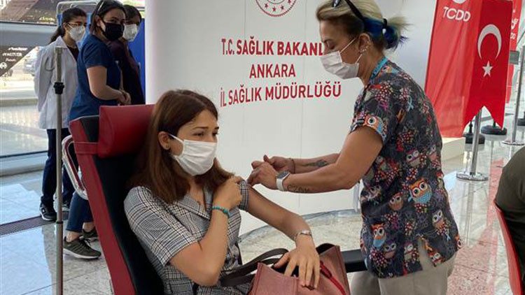 Son dakika... Delta tehlikesine karşı aşılamada yeni sistem 3 ayrı seçenek...