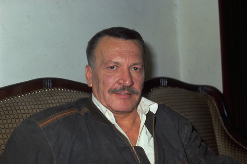 BASKETBOL TOPUNU BIRAKTI