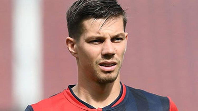 PEREIRA SONRASI AYRILIKLAR YOLDA: MIHA ZAJC PEREIRA SONRASI AYRILIKLAR YOLDA: MIHA ZAJC