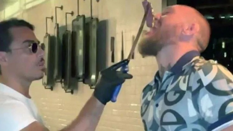 Conor McGregorın dev yatı nefesleri kesti... Fiyatı ise adeta dudak uçuklattı