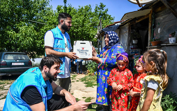 Evlad-ı Fatihan’la gönül köprüsü