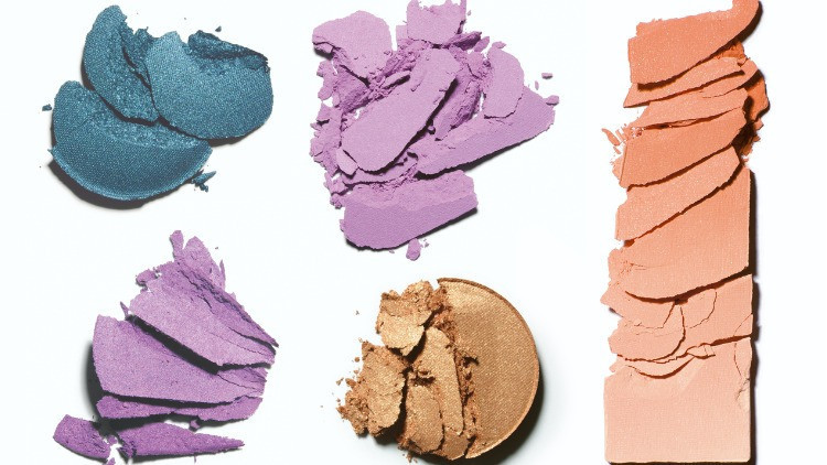 2021 Yazı Göz Makyajı Trendi: Cesur Renkler