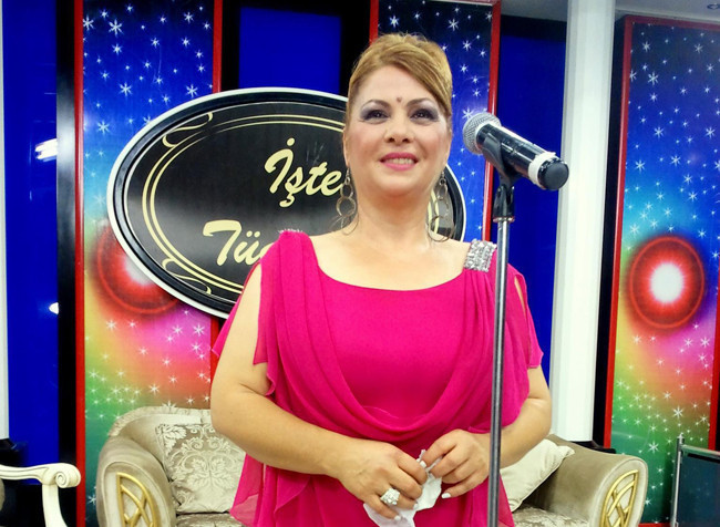 Tüdanya gırtlak kanseri oldu, sesini kaybetti