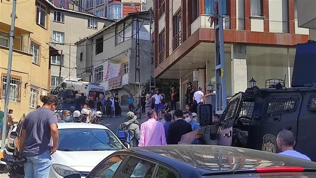 Beyoğlunda silahlı çatışma