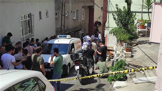 Beyoğlunda silahlı çatışma