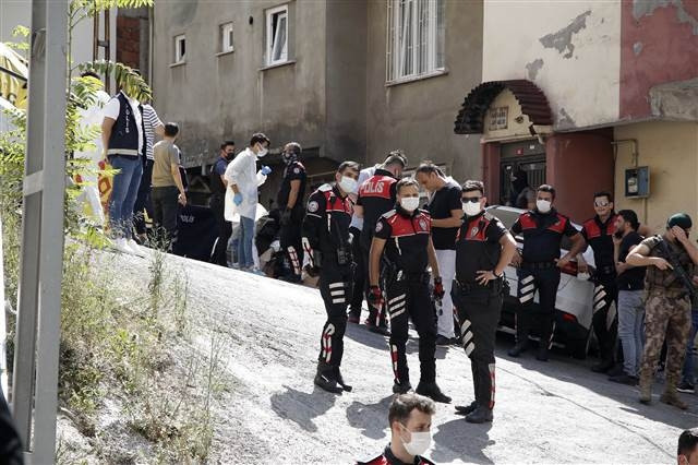 Beyoğlunda silahlı çatışma