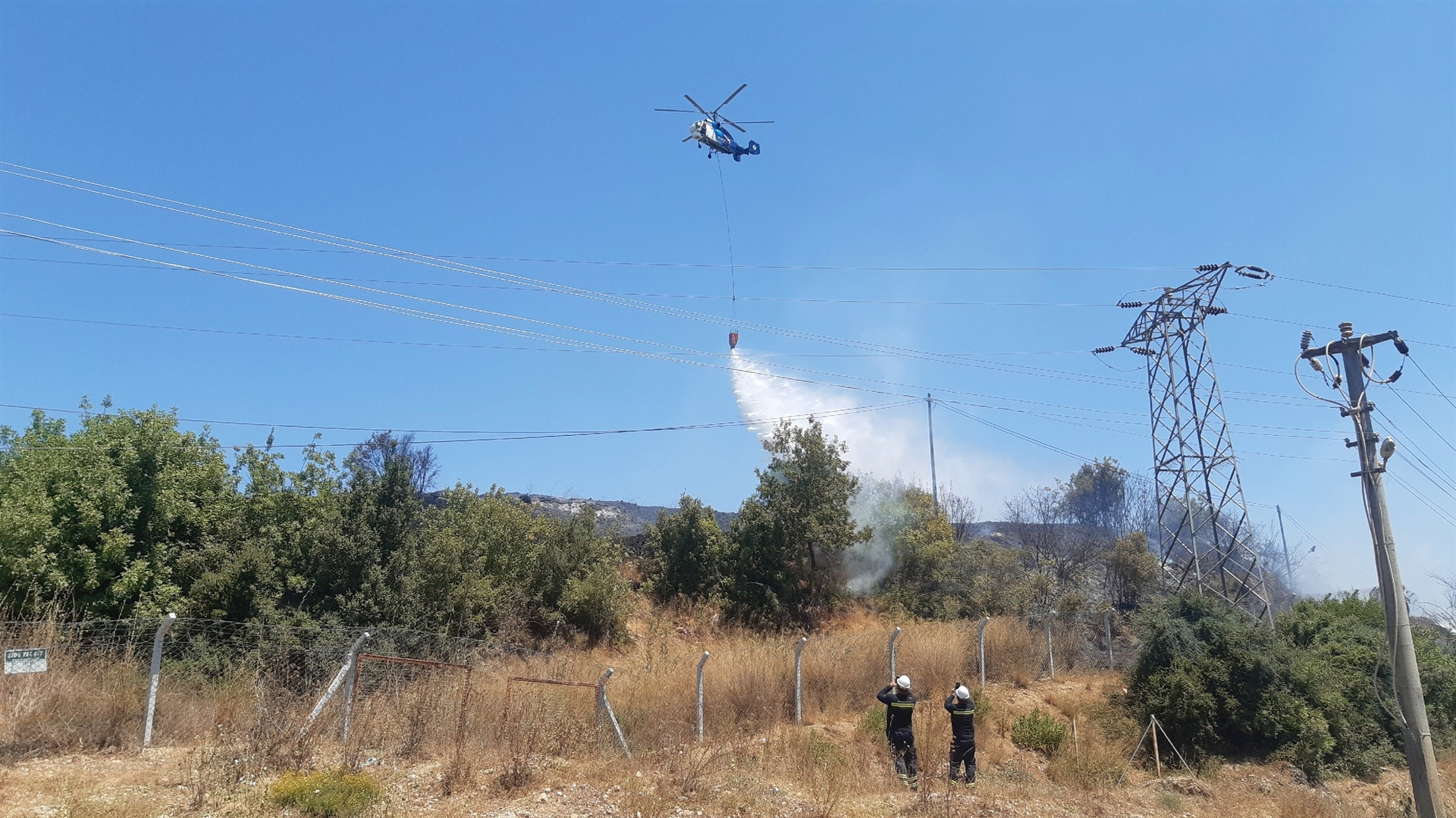 Son dakika haberi... Manavgatta tarihin en büyük yangını Yangının dehşeti bu karelerde...