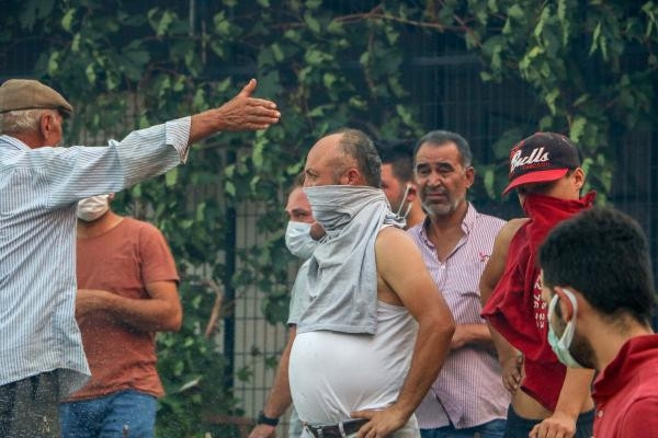 Son dakika haberi... Manavgatta tarihin en büyük yangını Yangının dehşeti bu karelerde...