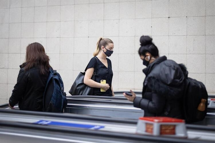 Delta Virüsü nedir, belirtileri nelerdir, nasıl bulaşır Delta Plus varyantında (varitantı) boğaz ve baş ağrısı olur mu İşte Delta virüsün en çok görülen belirtileri