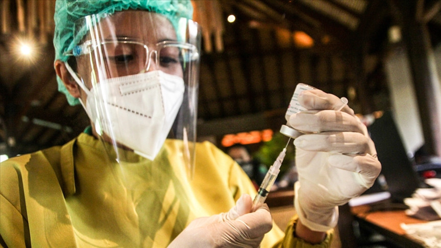 Son dakika... İki doz aşı yoğun bakıma düşürmüyor