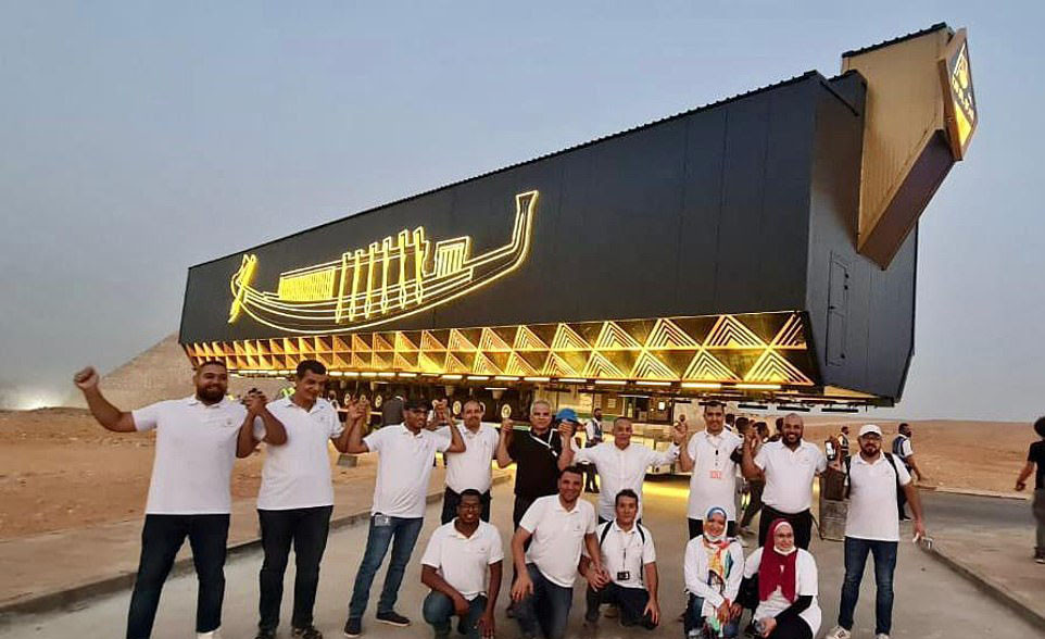 Son dakika: Firavunun 4 bin 600 yıllık gemisi yeni evine taşındı