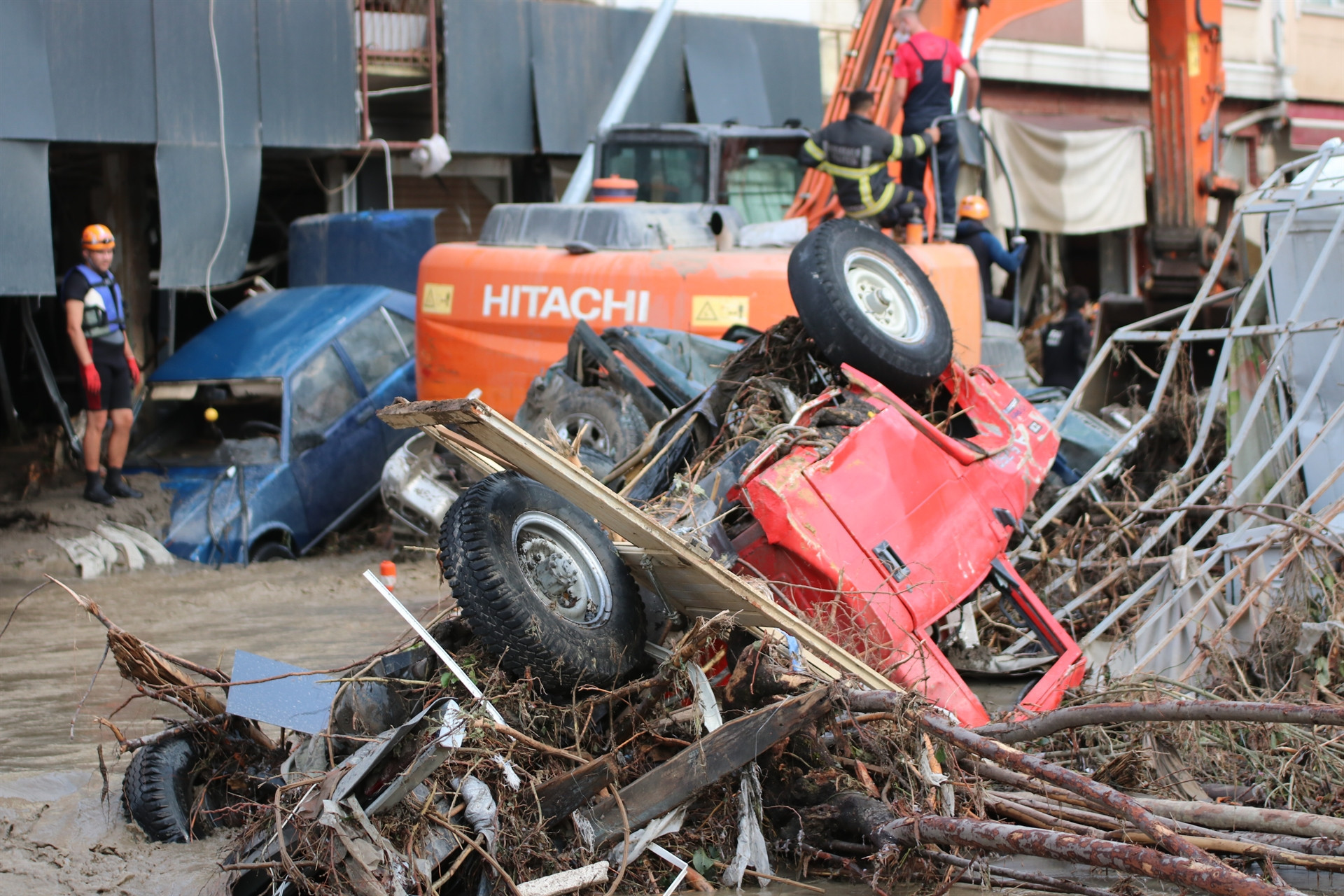 Kastamonu, Sinop ve Bartındaki sel felaketinden yeni kareler