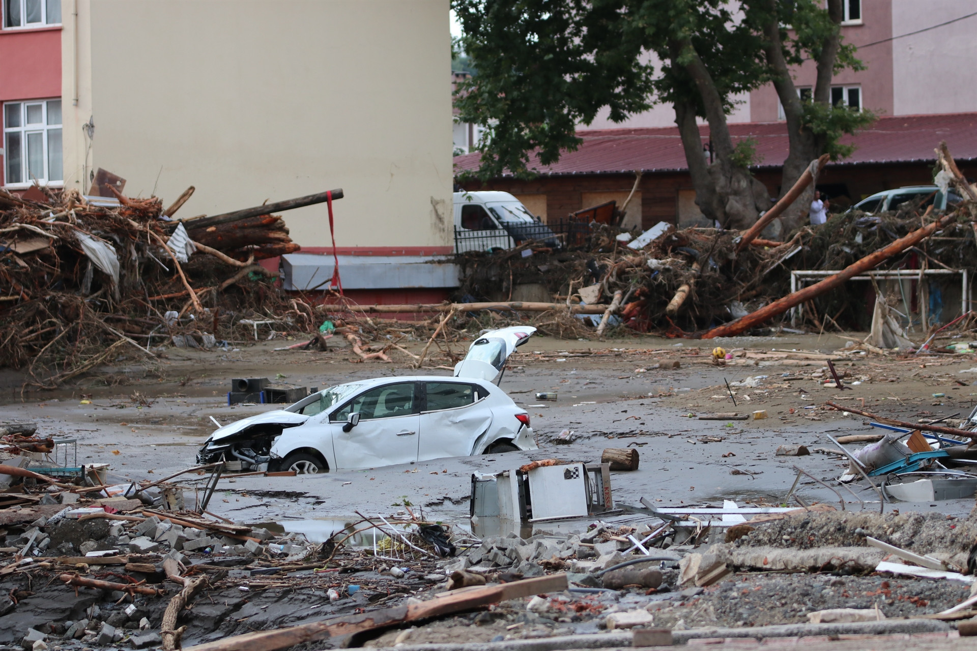 Kastamonu, Sinop ve Bartındaki sel felaketinden yeni kareler