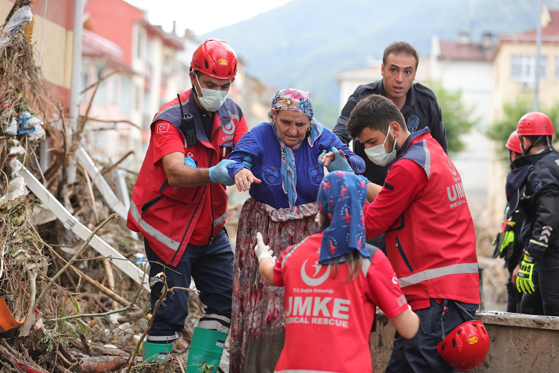 Kastamonu, Sinop ve Bartındaki sel felaketinden yeni kareler