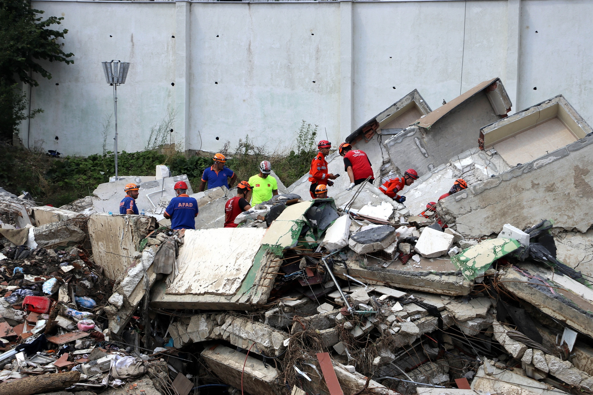 Kastamonu, Sinop ve Bartındaki sel felaketinden yeni kareler