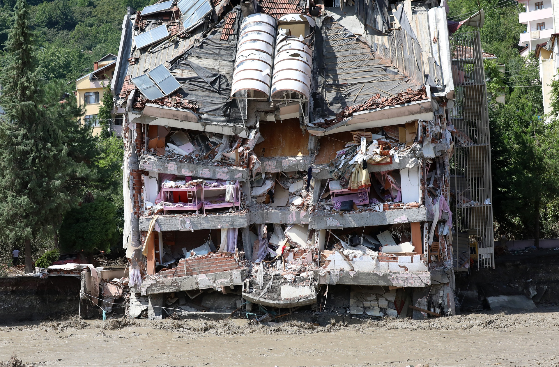Kastamonu, Sinop ve Bartındaki sel felaketinden yeni kareler