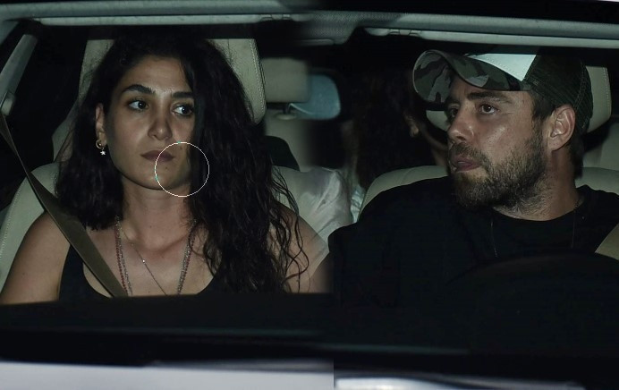 Hande Erçel eski sevgilisi Murat Dalkılıçla aşk yaşayan Sitare Akbaşı hayatından çıkardı