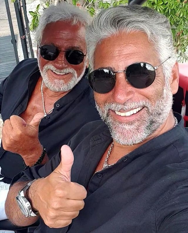 Fedon Kalyoncu ve oğlu Theo Kalyoncunun fotoğrafı olay oldu