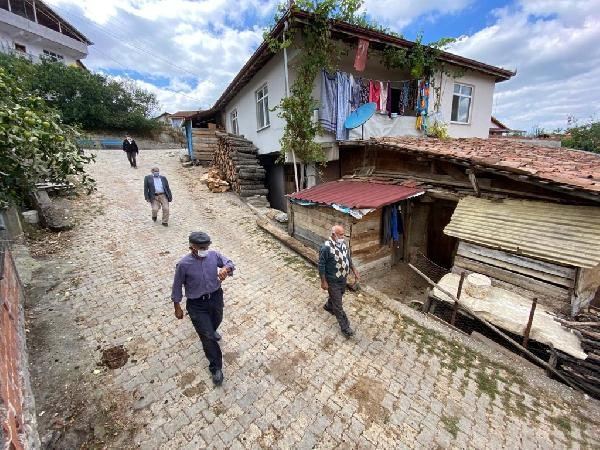 Dünyayı saran koronavirüs, bu köye giremedi