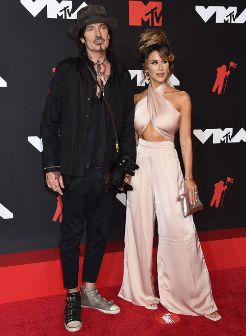 MTV Video Müzik Ödülleri 2021 dağıtıldı: Kalpli mesaj MTV Video Müzik Ödülleri 2021 dağıtıldı: Kalpli mesaj