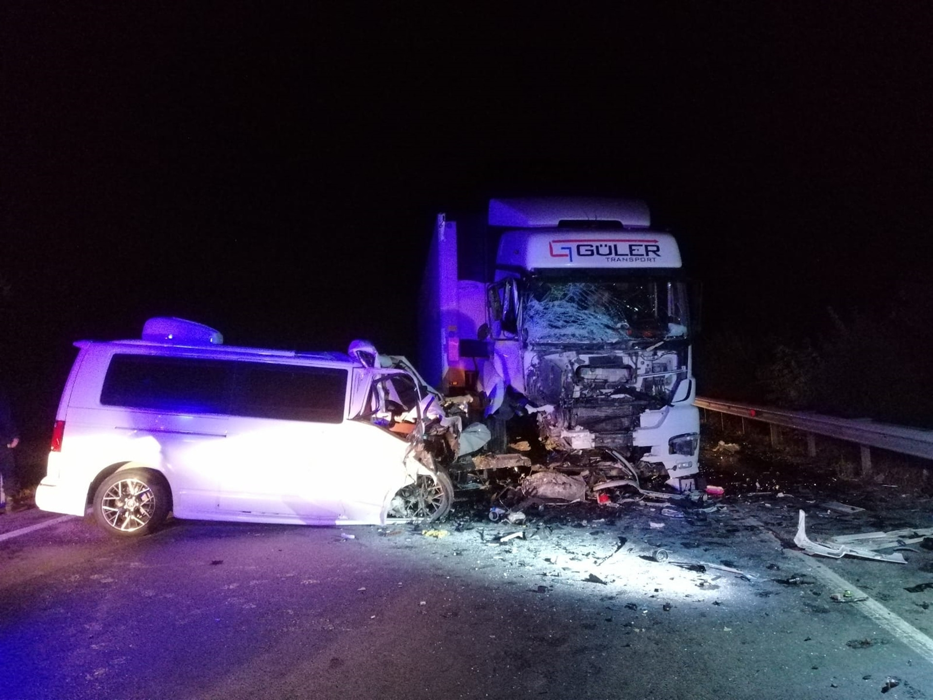 Tostçu Mahmut adıyla bilinen Anıl Kurt hayatını kaybetti 206 kilometreye çıkan hız göstergesini paylaşmış