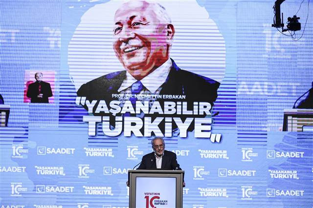 Milli Görüş siyasetinin önde gelen isimlerinden Oğuzhan Asiltürk hayatını kaybetti