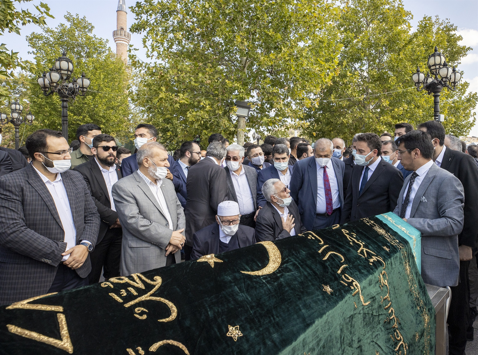 Oğuzhan Asiltürk son yolculuğuna uğurlandı