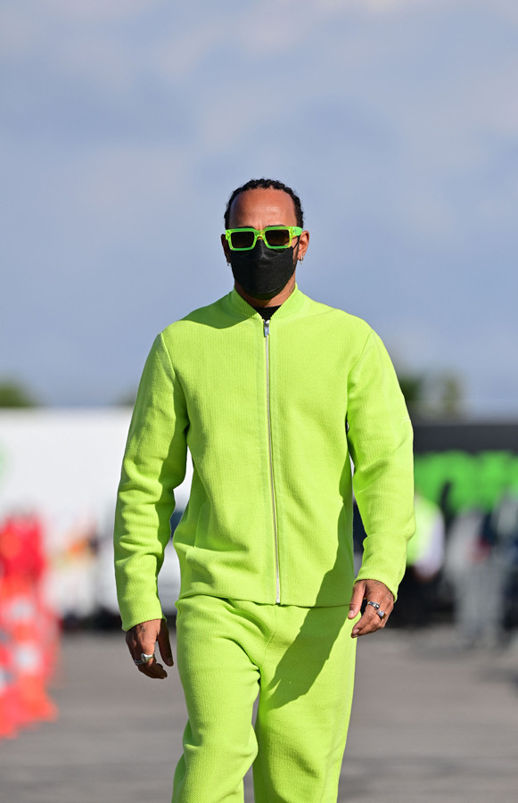 HAMİLTON MU VERSTAPPEN Mİ