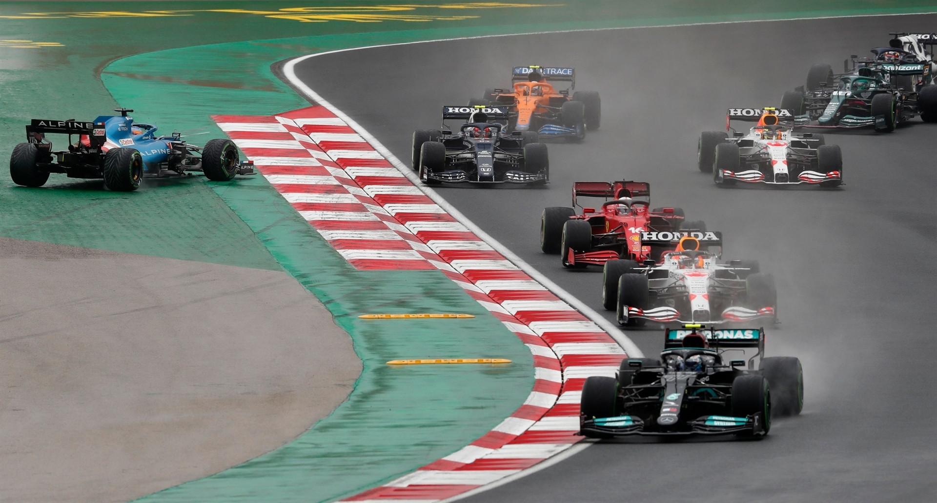 Formula 1 Türkiye GPsinden en özel fotoğraflar
