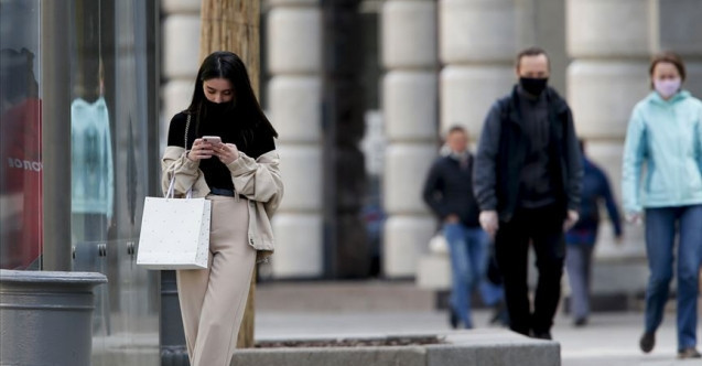 Son dakika: Koronavirüs aşısında yeni yan etki iddiası... Yüzlerce kişi başvurdu