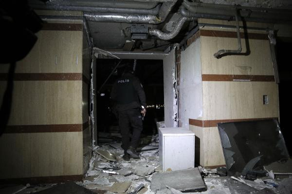 Beyoğlunda Reza Zarrabın el konulan binasına dadanan hırsızlara akşam baskını