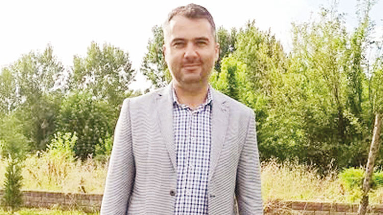 FAKİR VE ZORDA KALMIŞ İNSANLAR