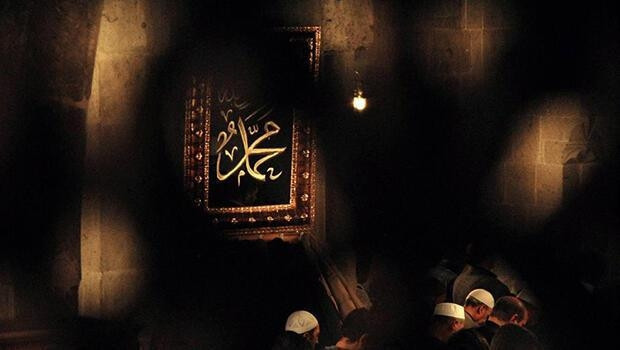 MEVLİD KANDİLİ’NDE OKUNACAK DUALAR