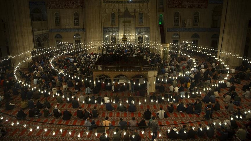 MEVLİD KANDİLİ DUASI TÜRKÇE VE ARAPÇA OKUNUŞU