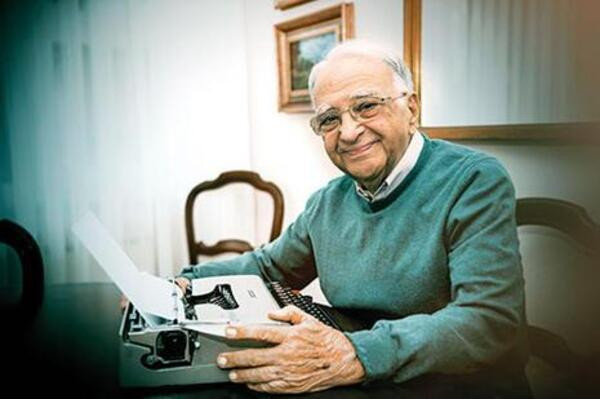 Sami Kohen kimdir, nereli İşte Sami Kohenin hayatıyla ilgili bilgiler... Sami Kohen kimdir, nereli İşte Sami Kohenin hayatıyla ilgili bilgiler...