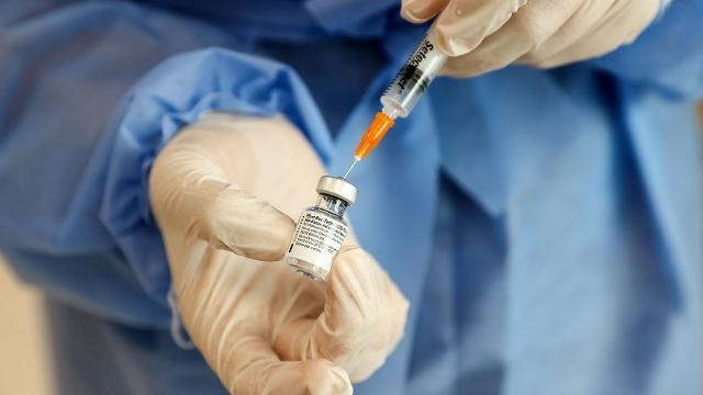 Pfizer merakla beklenen açıklamayı yaptı Sonuçlar mükemmel...