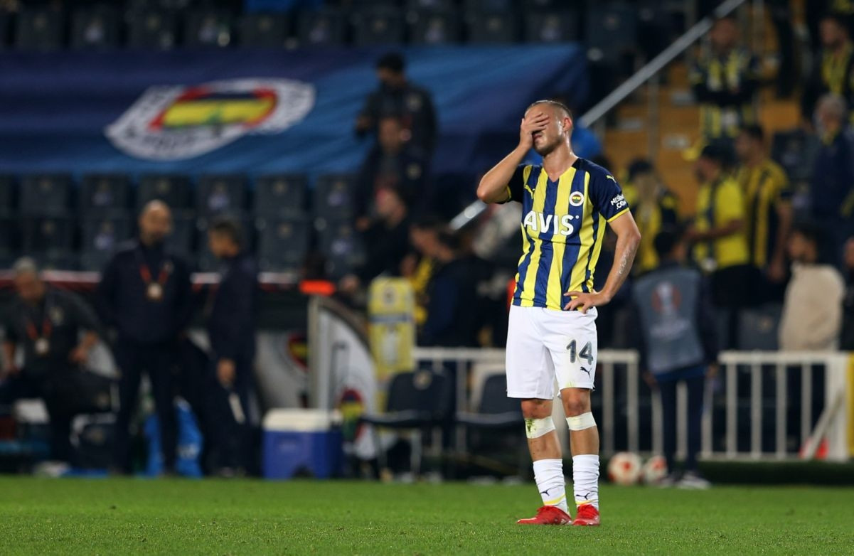 DIEGO ROSSI TERCİHİ SONRASI PELKAS KAYIPLARA KARIŞTI