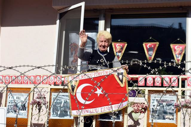 Atatürk müzesine çevirdiği evinde, tüm saatler 09.05i gösteriyor