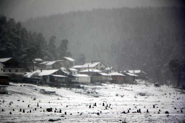 Son dakika... Meteoroloji uyarmıştı Kar yağışı etkili oldu: Her yer beyaza büründü Son dakika... Meteoroloji uyarmıştı Kar yağışı etkili oldu: Her yer beyaza büründü