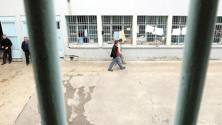 Cezaevlerinde Kovid izni uzatıldı mı Açık cezaevi izinleri bitti mi Gözler CTEden yapılacak açıklamada