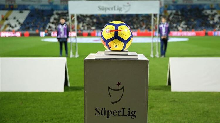 Derbi ne zaman Galatasaray-Fenerbahçe maçı saat kaçta ve hangi kanalda İşte kritik derbinin tarihi Derbi ne zaman Galatasaray-Fenerbahçe maçı saat kaçta ve hangi kanalda İşte kritik derbinin tarihi