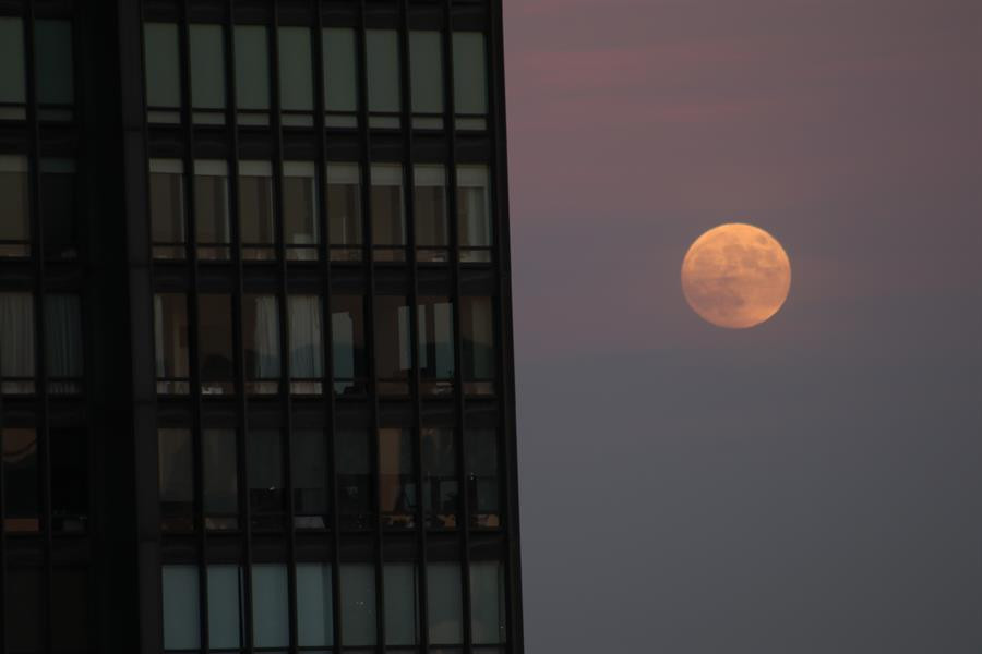 20 SENELİK DÖNGÜYÜ BİTİRİYOR