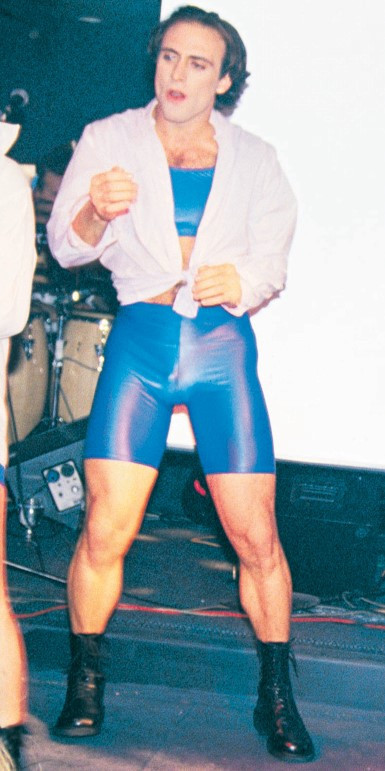 Bade İşcil, Halit Ergenç, Doğuş ve Emre Kaya... Ünlülerin şaşırtan takıntıları Bade İşcil, Halit Ergenç, Doğuş ve Emre Kaya... Ünlülerin şaşırtan takıntıları