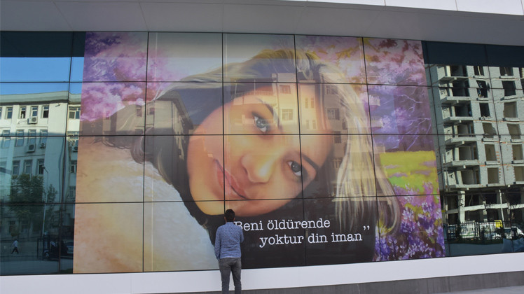 Şehit Aybüke öğretmen unutulmadı Şehit Aybüke öğretmen unutulmadı