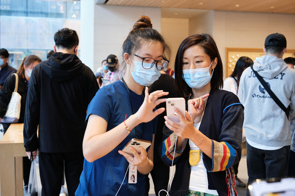 Apple Türkiyeden zam kararı İşte zamlı iPhone fiyatları