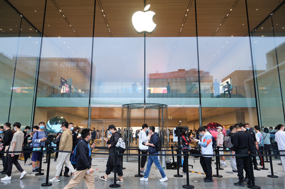 Apple Türkiyeden zam kararı İşte zamlı iPhone fiyatları