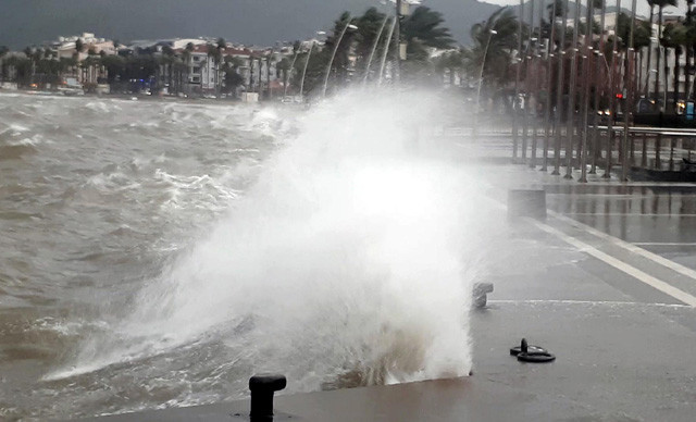 YALOVADA 1 GÜNLÜK FIRTINA TATİLİ