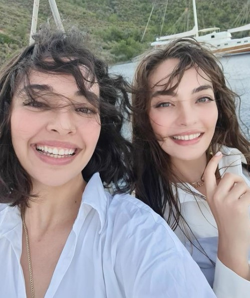 İkizi değil, kardeşi... İyi ki doğdun